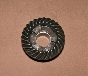 Used Force 85 - 150 HP L Drive Reverse Gear Assembly PN F2A694662 - Bild 1 von 3