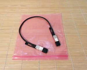 New Cisco Meraki MA-CBL-40G-50CM 40GQSFP+Cu Stacking Cable 50cm Neu - Bild 1 von 1