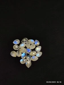 Pear Shaped Rainbow Moonstone Faceted 10x7mm for Rings - Picture 1 of 7