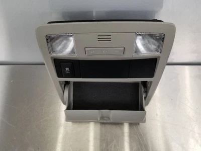 Toyota Tacoma SR5 17 2017 techo delantero central consola gris Foto 1 de 4