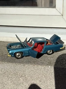 Vintage Corgi Toys No. 241 Blue Ghia L 6.4 Chrysler V8 1:43 No Windshield As Is - Picture 1 of 24