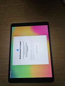 (4) Ipads Different Models (LOCKED) - Picture 1 of 24