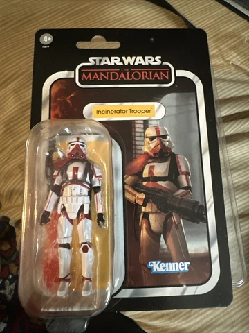 STAR WARS TVC VINTAGE COLLECTION The MANDALORIAN: INCINERATOR TROOPER - VC177 Cover