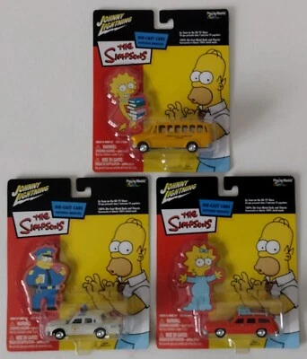 3 Johnny Lightning Simpsons Wiggum Police School Bus Marg's Car New on card Lot - Image 1 of 4
