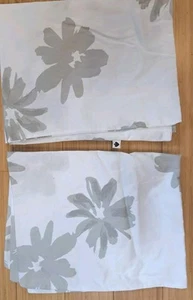 Kate Spade New York Gray White Floral Standard Pillowshams Cotton Pair VGC - Picture 1 of 7