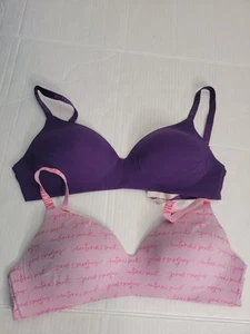 Victoria's Secret Lote (2) Camiseta Sujetador 34DDD Ligeramente Forrado Acolchado Inalámbrico - Imagen 1 de 9