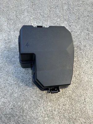 2024 2025 HYUNDAI KONA ENGINE FUSE BOX UPPER COVER 91956BE020 OEM - Image 1 of 3