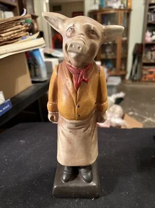 Statuetta vintage Sterling Industries, maiale francese chef resina pesante, 10"" C-4 - Foto 1 di 6
