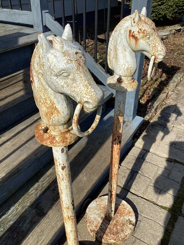 Antique Cast Iron Horse Head Hitching Post Set ~ PA PICK UP ONLY Area Code 16142 Cover