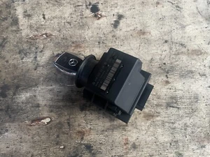 02-08 MERCEDES CLK W209 C-CLASS W203 INGNITION LOCK SWICH + KEY 2095453308 (AJ-2 - Picture 1 of 4