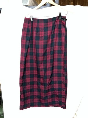 Falda envolvente a cuadros roja y negra Charter Club vintage para mujer Foto 1 de 4