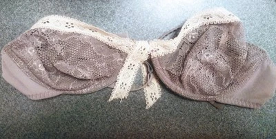 Sutiã Intimissimi Demi Underwire Laço Frontal Bege e Cinza Ilhós Renda Sem Almofada Novo com etiquetas - Imagem 1 de 3