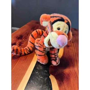 Tigger Plush - Bild 1 von 4