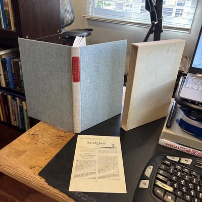 Песочное стекло CAMILLE Alexandre Dumas Fils 1955 HC Heritage Slipcase - Изображение 1 из 4