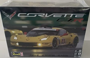 1/25 Revell Corvette C7.R Plastic Model Kit * New * Sealed - Picture 1 of 6