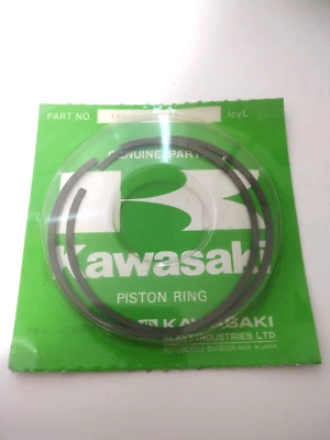 Juego de anillos de pistón Kawasaki 13025-3705 O/S 0,50 JS750-A1 (1992) Jet Ski Nuevo de Lote Antiguo Foto 1 de 2