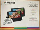 Polaroid DPA-08055S 8" Tragbarer DVD-Player mit zwei Bildschirmen und 15-in-1-Gamecontroller