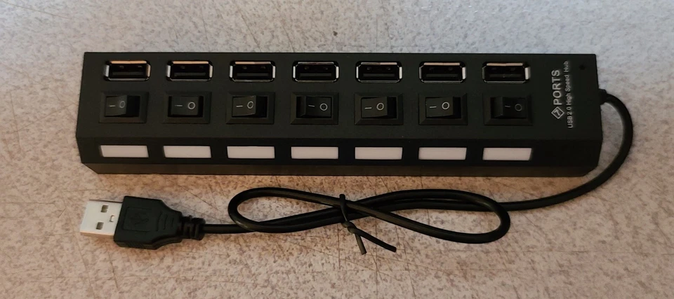 Switched 7 Port USB 2.0 Hub  High Speed For PC Laptop Mac Desktop Black  - Image 1 of 1