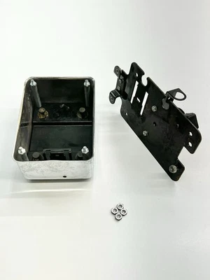 Harley-Davidson Dyna Wide Glide 1999-2003 cubierta eléctrica baja izquierda montaje en caja Foto 1 de 4