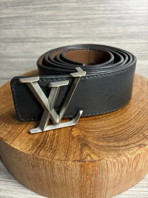 Authentic LOUIS VUITTON Paris M9346 LV Pyramide 40mm Belt 44in Waist VG Cond - Image 1 of 4