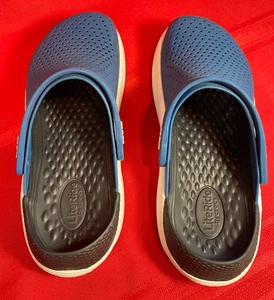 Crocs LiteRide Slipper Clogs Gr. 7 blau Damen mit Fersenriemen Unisex wasserdicht - Bild 1 von 22