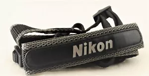 Genuine Nikon Shoulder Strap - Top Quality Product for SLR / DSLR Cameras - Picture 1 of 6