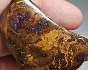Polished Boulder Opal From Winton Blue Matrix Specimen 96.15 Carat Lapidary - Bild 1 von 13