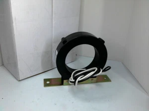 AMRAN CURRENT TRANFORMER - WIRE LEADS (1600:5A) 1/PACK - Picture 1 of 3