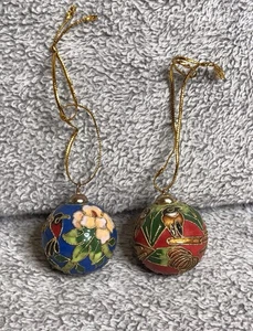 Cloisonné Chinesischer Weihnachtsschmuck mit Vogel & Blumenmuster 2er Set - Bild 1 von 7
