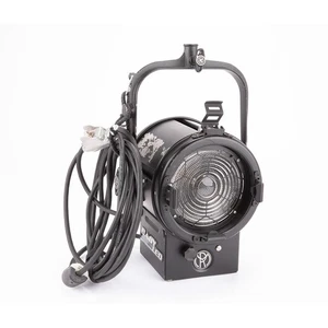 Mole-Richardson 8931 BabyLED 150W 6.0" Fresnel with DMX (Daylight) SKU#1871780 - Picture 1 of 4