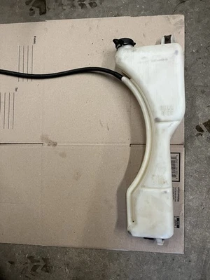 99-04 Ford Mustang 3.8L 3.9L V6 Depósito de Desbordamiento de Refrigerante Tanque de Expansión Fabricante de Equipo Original Foto 1 de 4