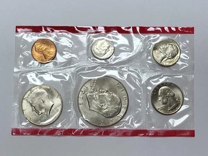 1978 Denver Set of Mint Coins Ike Dollar Included Not touched in 50 years - Picture 1 of 4