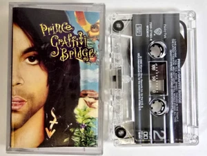Prince – Graffiti Bridge Cassette Tape 1990 on Warner in Jewel Case funk - Picture 1 of 14