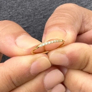 Round Cut Moissanite Band 14k Solid Yellow Gold Minimalist Dainty Wedding 0.05ct - Picture 1 of 10