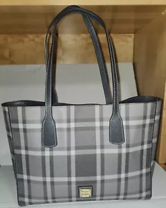 Dooney & Bourke Graham beschichtete Baumwolle Ashton Beuteltasche grau kariert Druckknopf wunderschön - Bild 1 von 24