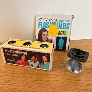 Vintage Sylvania Flashbulbs Blue Dot # AG1B (9) - Westinghouse Flash Cubes (3) - Photo 1/8