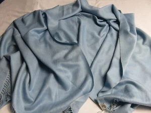 COSTOSO CHAL DE LANA PASHMINA TEJIDO A MANO EN CACHEMIRA AZUL CIELO LLANO 30% SEDA 70% - Imagen 1 de 12