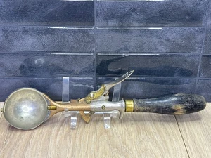 Antique Clipper FS Co. #4 Ice Cream Scoop Brass/Wood Handle Pat’d 3/1915 - Picture 1 of 5