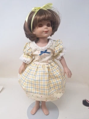 Vestido amarillo Ronert Tonner 12" Betsy McCall Foto 1 de 4