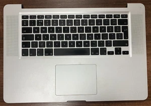 Repostal de mano genuino Apple MacBook Pro A1286 2009, teclado, panel táctil y funda inferior - Imagen 1 de 2