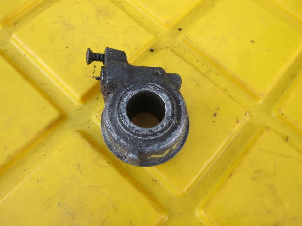 1987 Honda Interceptor 700 VFR700F2 OEM VELOCÍMETRO ENGRENAGEM DE TRANSMISSÃO  - Imagem 1 de 4