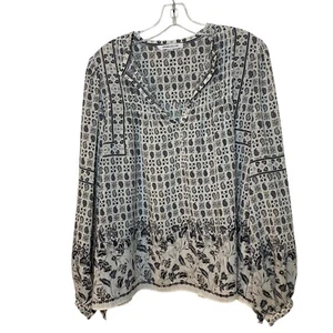 Rose + Olive Blouse Size Medium Light Flowy Boho Black Print - Picture 1 of 5