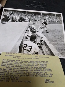 Vintage Press Photo 1961 Roger Maris 61st Home Run Yankee Stadium - Picture 1 of 4