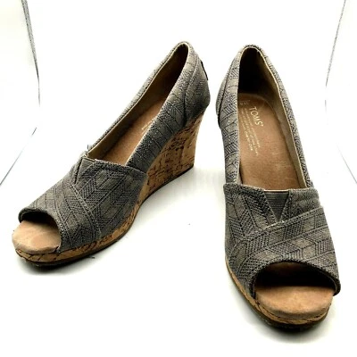 Zapato Toms Wedge Gris Lona Corcho Punta abierta Talla 8 Tacón de cuña Foto 1 de 4