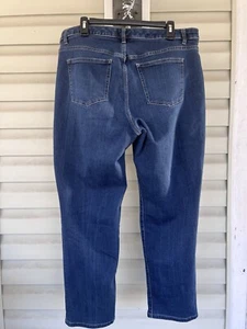 Chaps Jeans Womens Sz 18W Blue Denim Daniella Curvy Fit Stretch Straight 37x30.5 - Picture 1 of 14