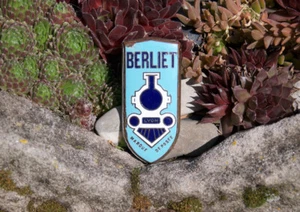 VINTAGE EMAILLE KÜHLER LKW/BUS. EMBLEM / ABZEICHEN # MARIUS BERLIET LYON FRANKREICH - Bild 1 von 2