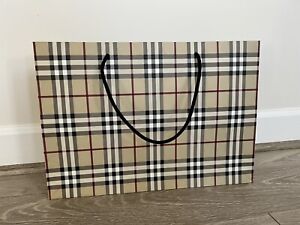 Authentic Burberry Store Gift Bag Shopping Tote 16.5” x 14.5” x 4.5" Nova