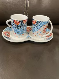 Tolles ANTONI GAUDI Mosaik Barcelona Spanien Espresso Set 2 Tassen & Tablett - Bild 1 von 5