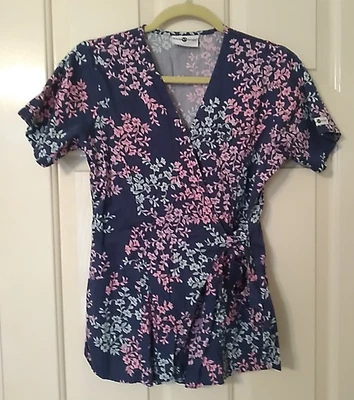 STRICKLY SCRUBS Women's SZ S Wrap Short Sleeve Scrub Top Snap Pocket - Image 1 of 4