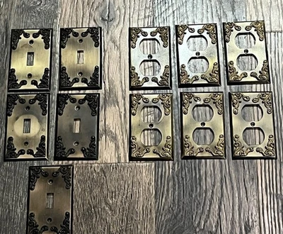 LOTE De Colección De 11 Cubierta De Salida De Placa De Interruptor Ornamentada Desplazamiento Latón Fundido Metal Dorado Foto 1 de 4